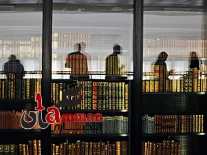 عقدة الدونية.. عندما يتحول المثقف المهاجر لمخبر