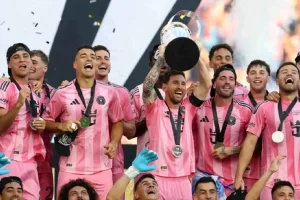 بعد ميسي.. نجم عالمي جديد يقترب من الدوري الأمريكي