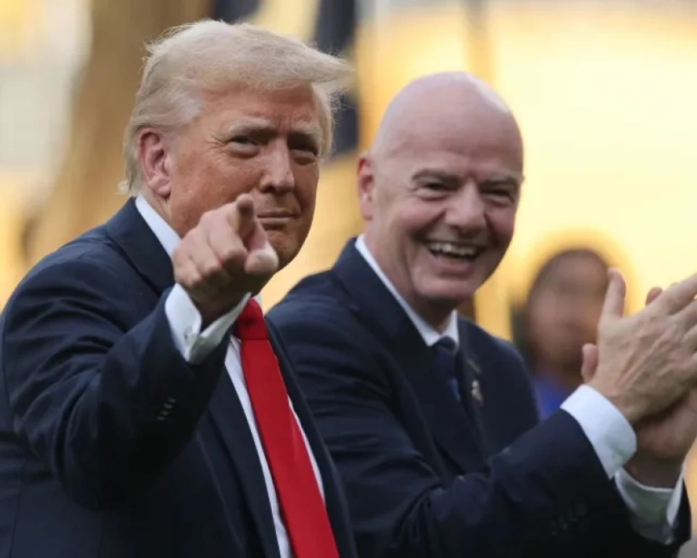 شكوى دولية تتهم إنفانتينو وتشيفيرين بالمساعدة على جرائم حرب في فلسطين