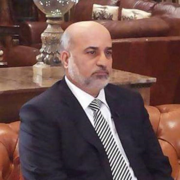 العموش يكتب: كم أنتِ حقيرة