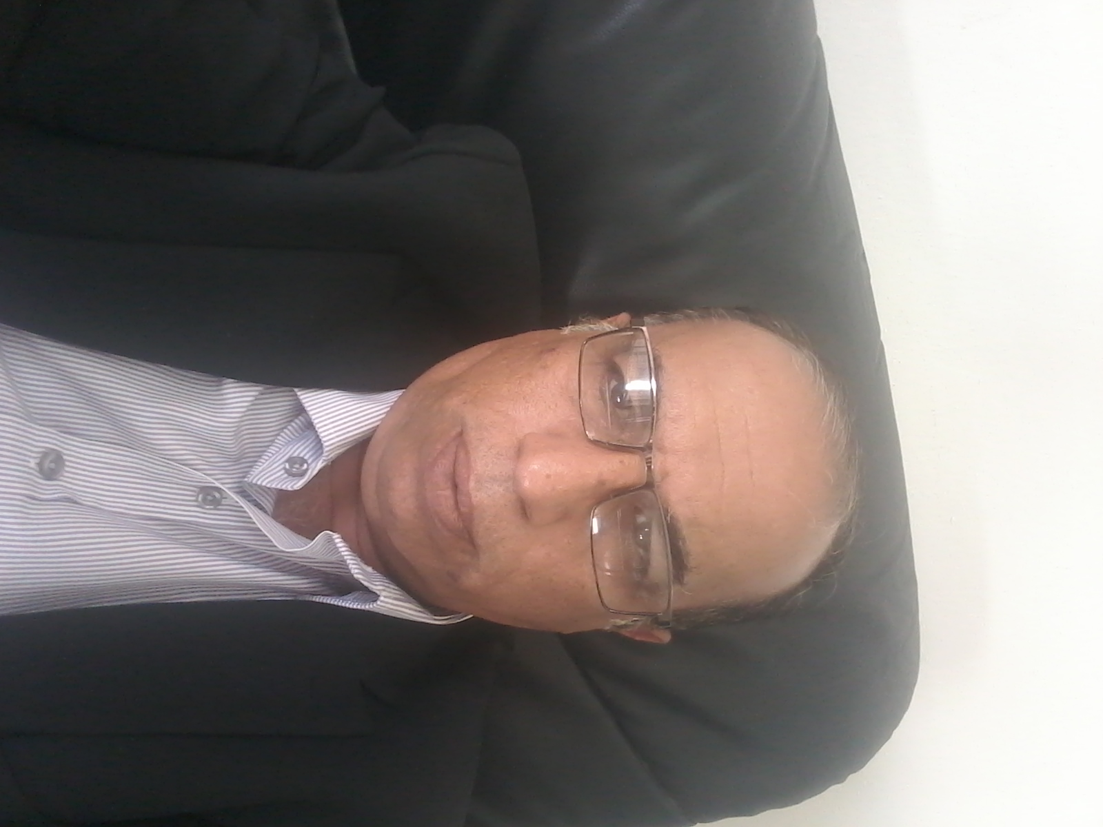 القرار السياسي في الشروع بالإصلاح.. تعزيز لركب المسيرة وهيبة الوطن