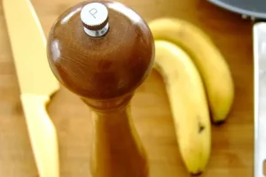 الموز مع الفلفل الأسود.. مزيج غريب بفوائد لا تحصى