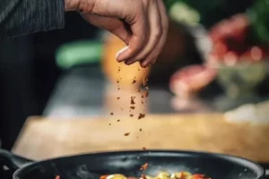 الأطعمة الحارة.. سر صغير يغير صحة قلبك وعقلك