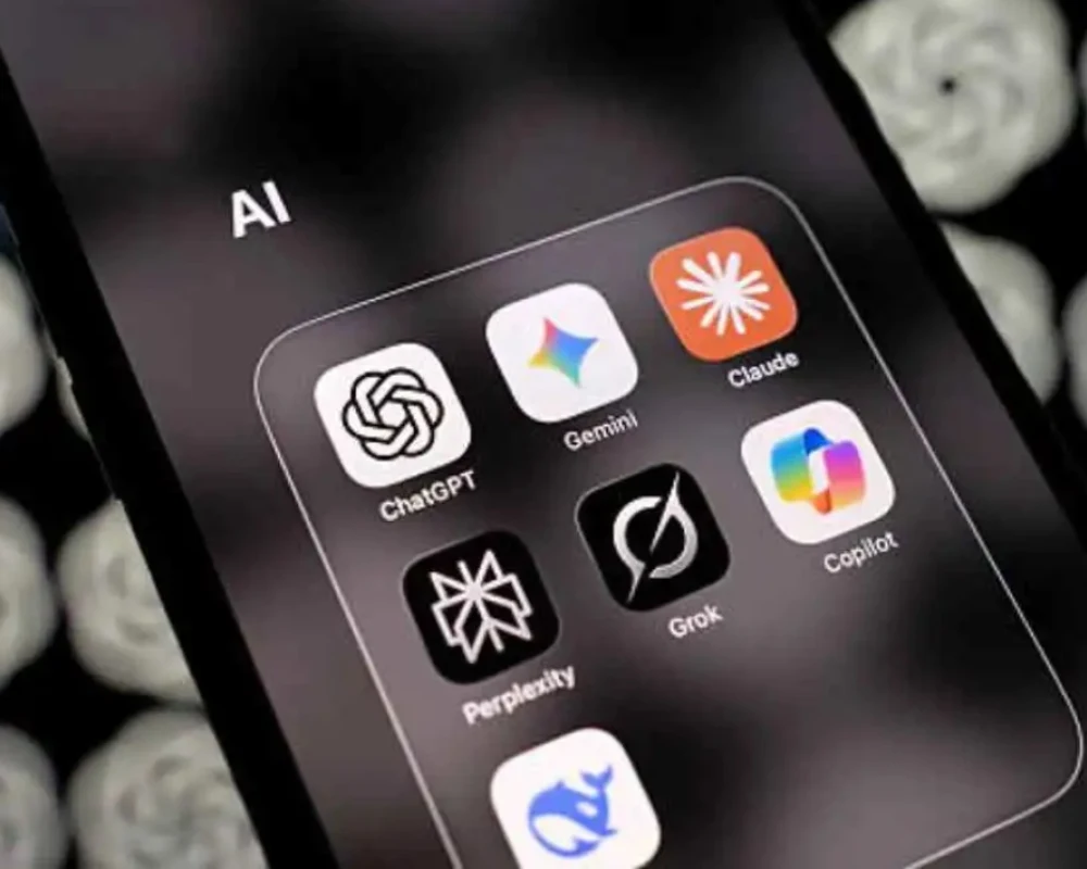 يسرق بصمتك.. تحذير من ترند تحويل صورتك إلى كاريكاتير