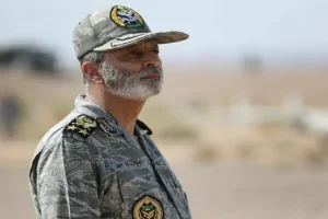 اغتيال رئيس الأركان ووزير الدفاع وقائد الحرس الثوري الإيراني