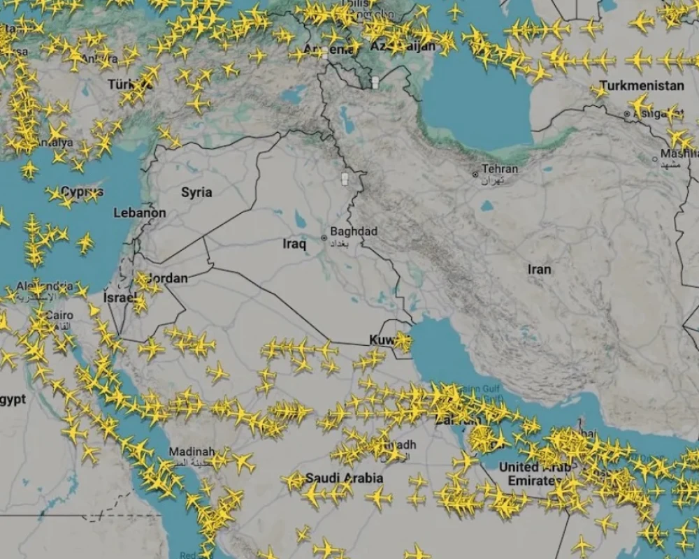 فوضى في الأجواء.. حرب إيران تربك حركة الطيران بالمنطقة