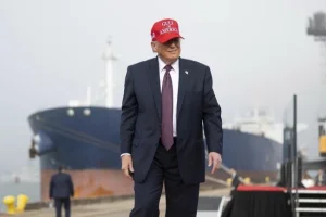 ترامب يحدد الدولة التالية لاستهدافها بعد إيران