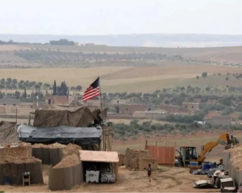 صحيفة : روسيا تقدم لإيران معلومات استخباراتية لاستهداف القوات الأمريكية