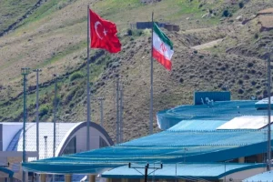 تركيا تعلن تصدي دفاعات حلف الناتو لصاروخ بالستي أطلق من إيران