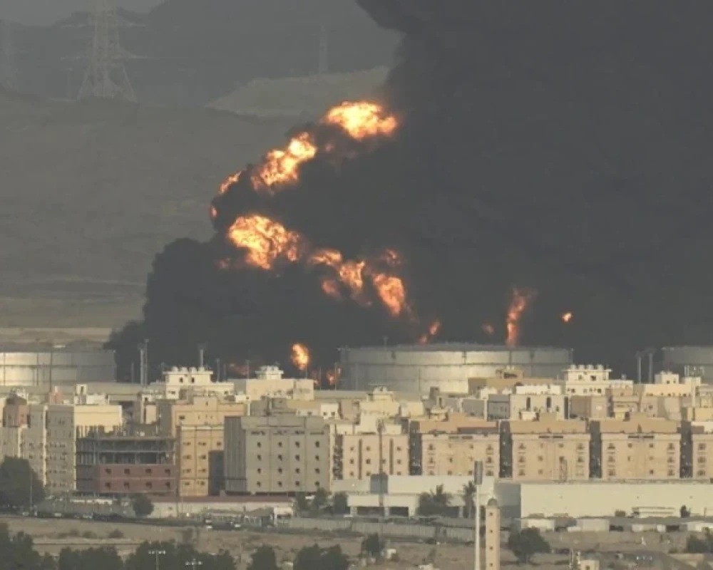 عواقب كارثية في انتظار سوق النفط العالمية .. تحذير حازم من أرامكو