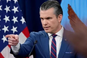 وزير الحرب الأمريكي: الضربات اليوم على إيران ستكون الأشد