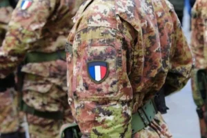 مقتل ضابط فرنسي وإصابة جنود بهجوم بمسيّرة في كردستان العراق