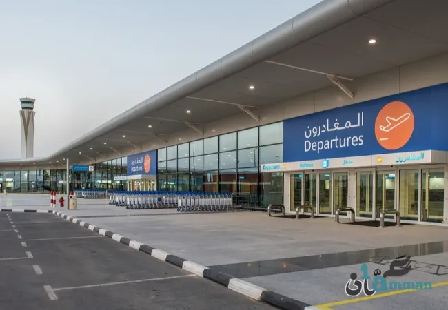 أمريكيون يرفضون رحلات الإجلاء ويفضلون البقاء بالإمارات