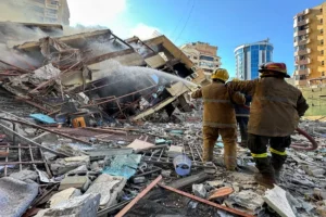 12 شهيدا وجرحى بغارة إسرائيلية على صيدا جنوبي لبنان