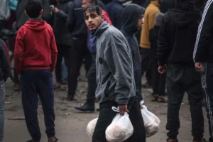 الحرب والخبز.. تحذيرات من انهيار منظومة الغذاء العالمية