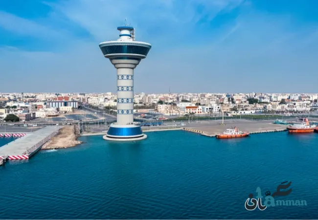 استهداف ميناء ينبع السعودي على البحر الأحمر بهجوم جوي