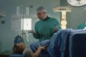 كبرتوا الموضوع ليه .. محمد عادل إمام يعتذر عن مشهد الولادة