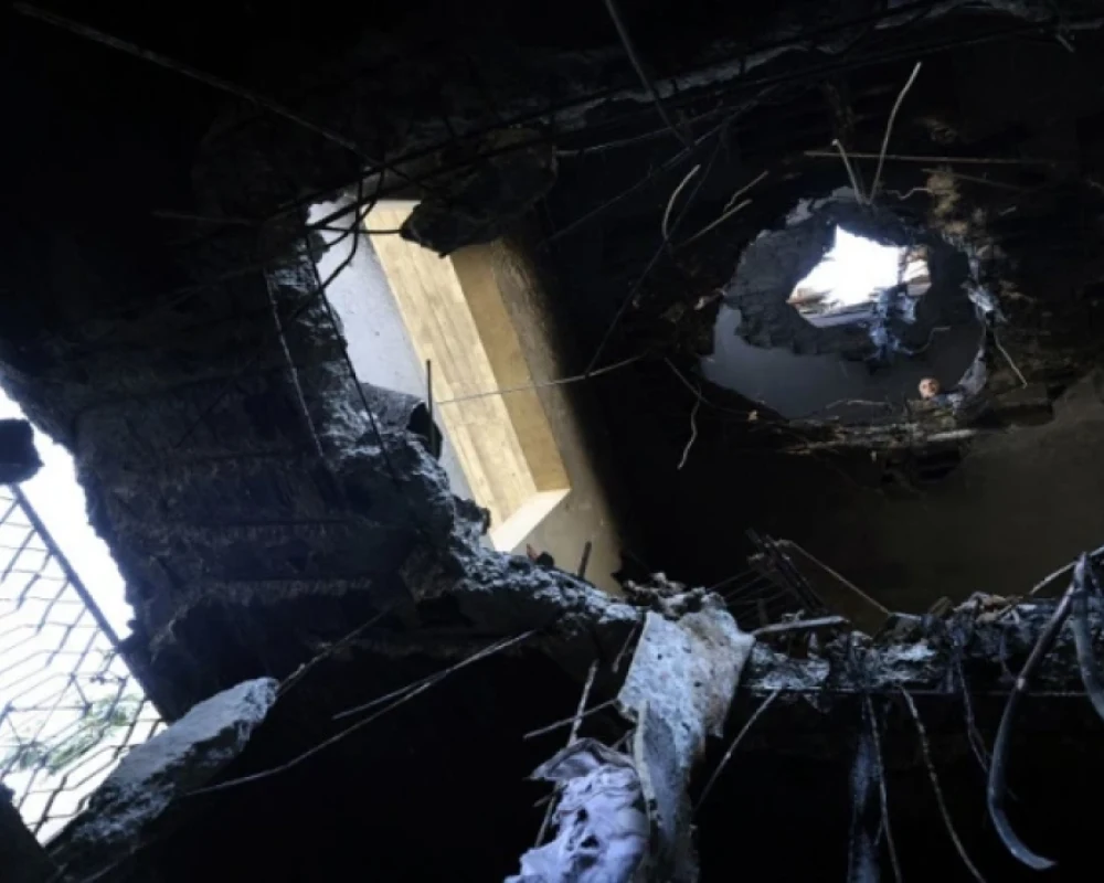 استشهاد 3 فلسطينيات وإصابة 13 آخرين جراء سقوط شظايا صاروخ إيراني