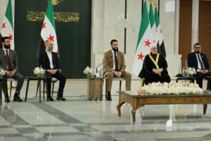 الشرع يعلن زيادات واسعة على الرواتب ويكشف عن الموازنة الأكبر في تاريخ سوريا الحديث