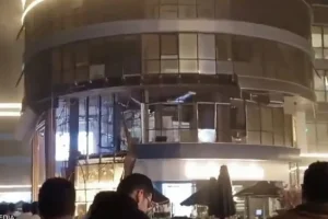 مصر.. قتلى وجرحى إثر اندلاع حريق بمول تجاري في دمياط