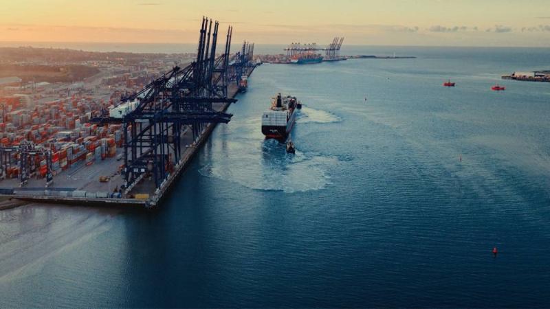 استهداف ميناء الشويخ الكويتي بطائرات مسيّرة