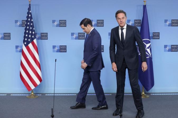 روبيو يفتح النار على الناتو ويهدد بـ فك الارتباط بعد انتهاء الحرب