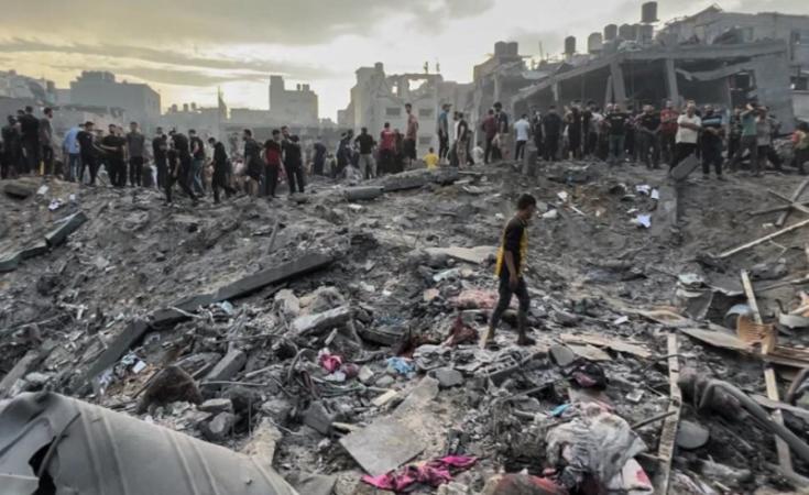 شهداء ومصابون في قصف الاحتلال تجمعا للمواطنين شرق مدينة غزة