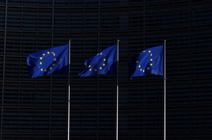 الاتحاد الأوروبي يرفض فرض رسوم لعبور مضيق هرمز