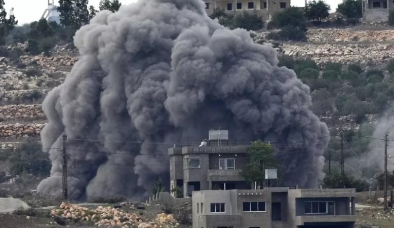 17 شهيدا و3 جرحى في غارات إسرائيلية صباحا على جنوب لبنان