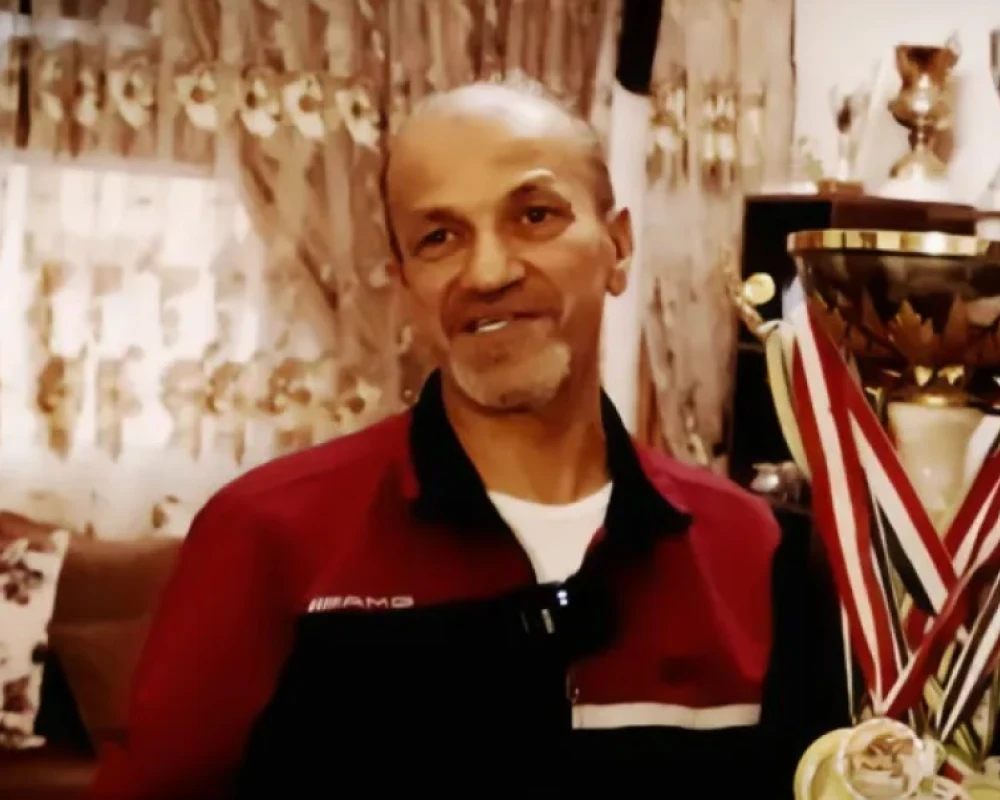 عدنان القصار.. فارس دفع عقدين من عمره ثمن تفوقه على باسل الأسد