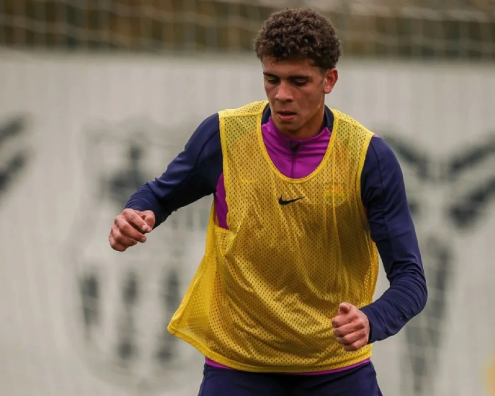 قرار حاسم من برشلونة بشأن حمزة عبد الكريم