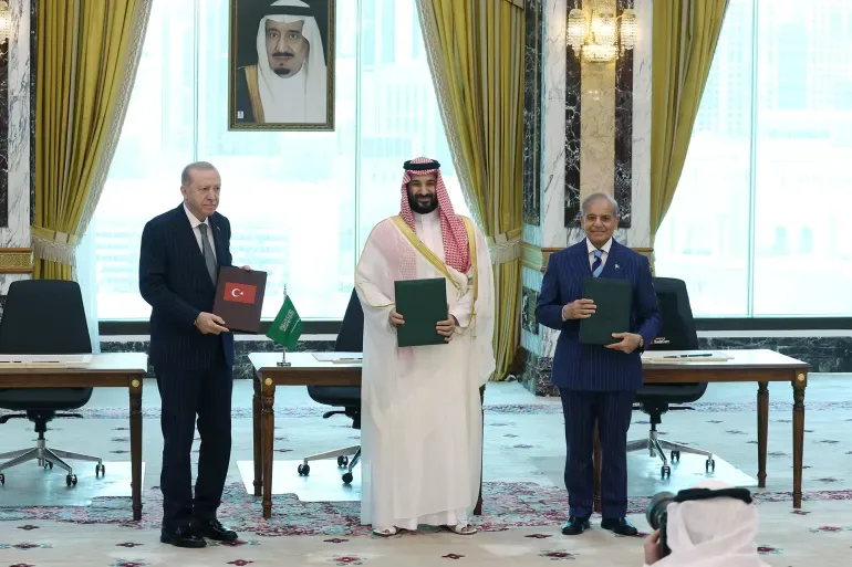 لماذا اكتنف الغموض الإستراتيجي اتفاقية مكة؟