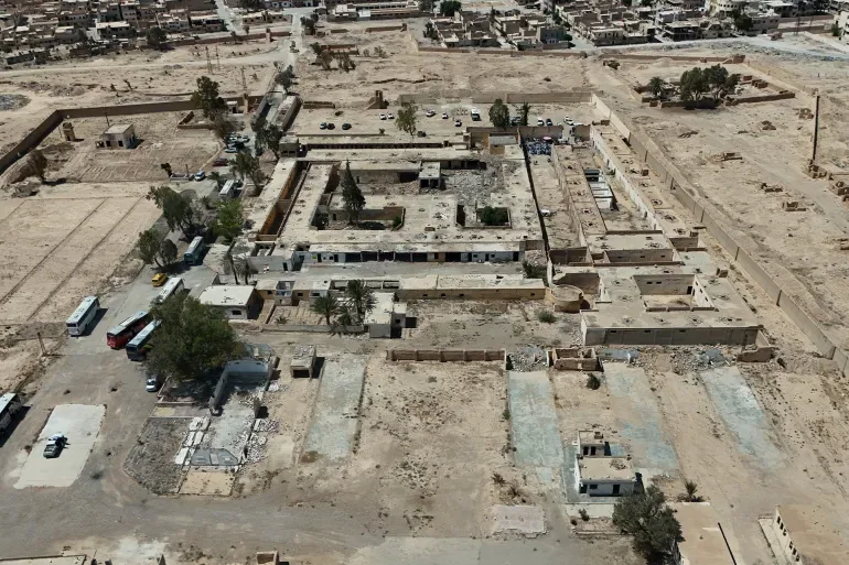 سجن تدمر السوري إسطبل الخيول الأكثر رعبا في العالم