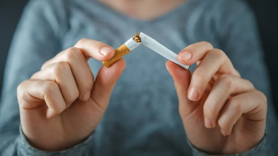 جيل بلا سجائر.. بريطانيا تقر حظرا تاريخيا يمتد مدى الحياة