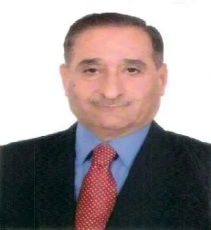 قليل من الحياء أيها الكاتب الهرم . . !